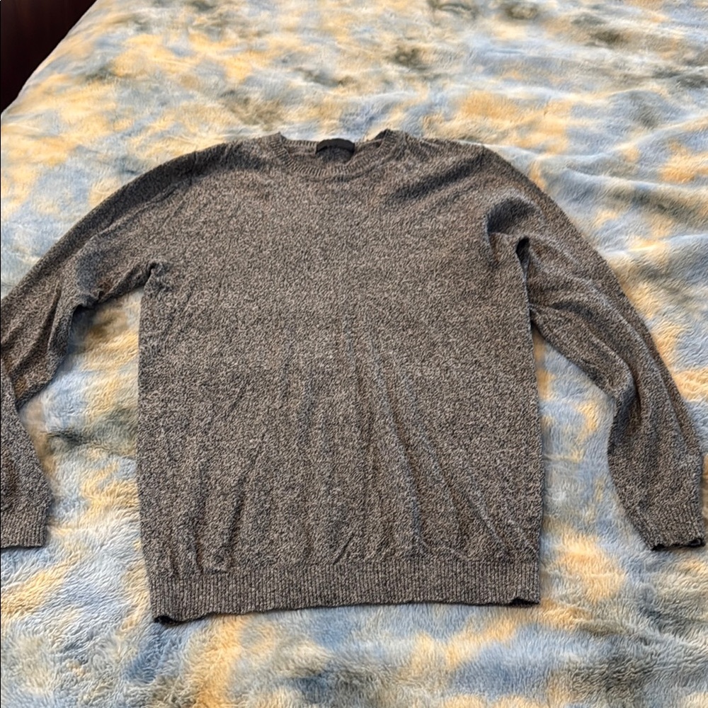 Men's Gray Sweater